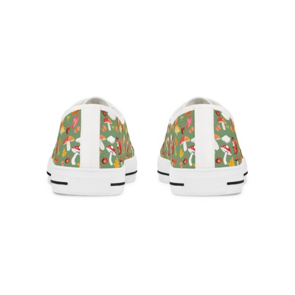 Floral Pattern Men's Low Top Sneakers - Stylish & Fun Casual Footwear - Image 3